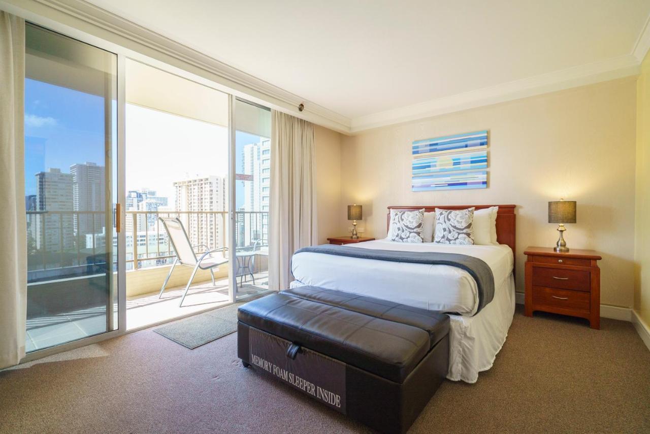 Studio Unit At The Royal Garden, In Waikiki ワイキキ・ロイヤルガーデン Honolulu Exterior photo